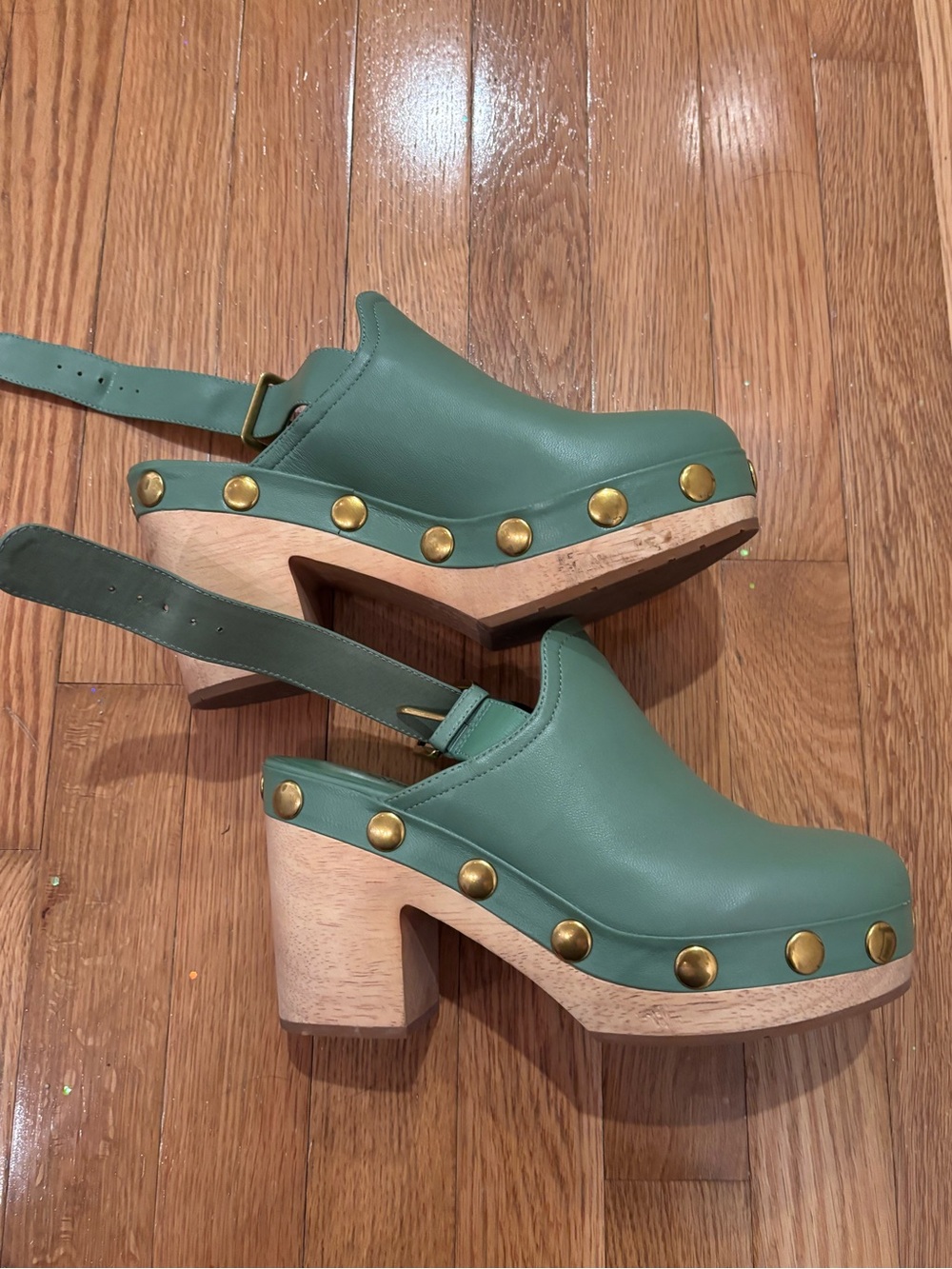 Charlotte Stone Platform Studded Slingback Clogs - Sea Foam Green Size 8